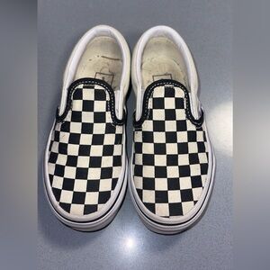 Kids Vans Classic Slip-On Checkerboard Shoe. Sizes 11